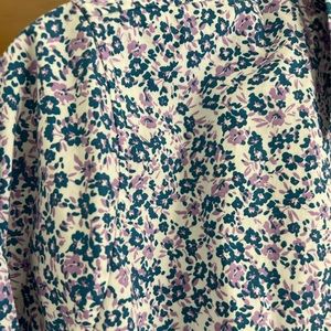 J.CREW Factory Petite cotton poplin shirt in signature fit.